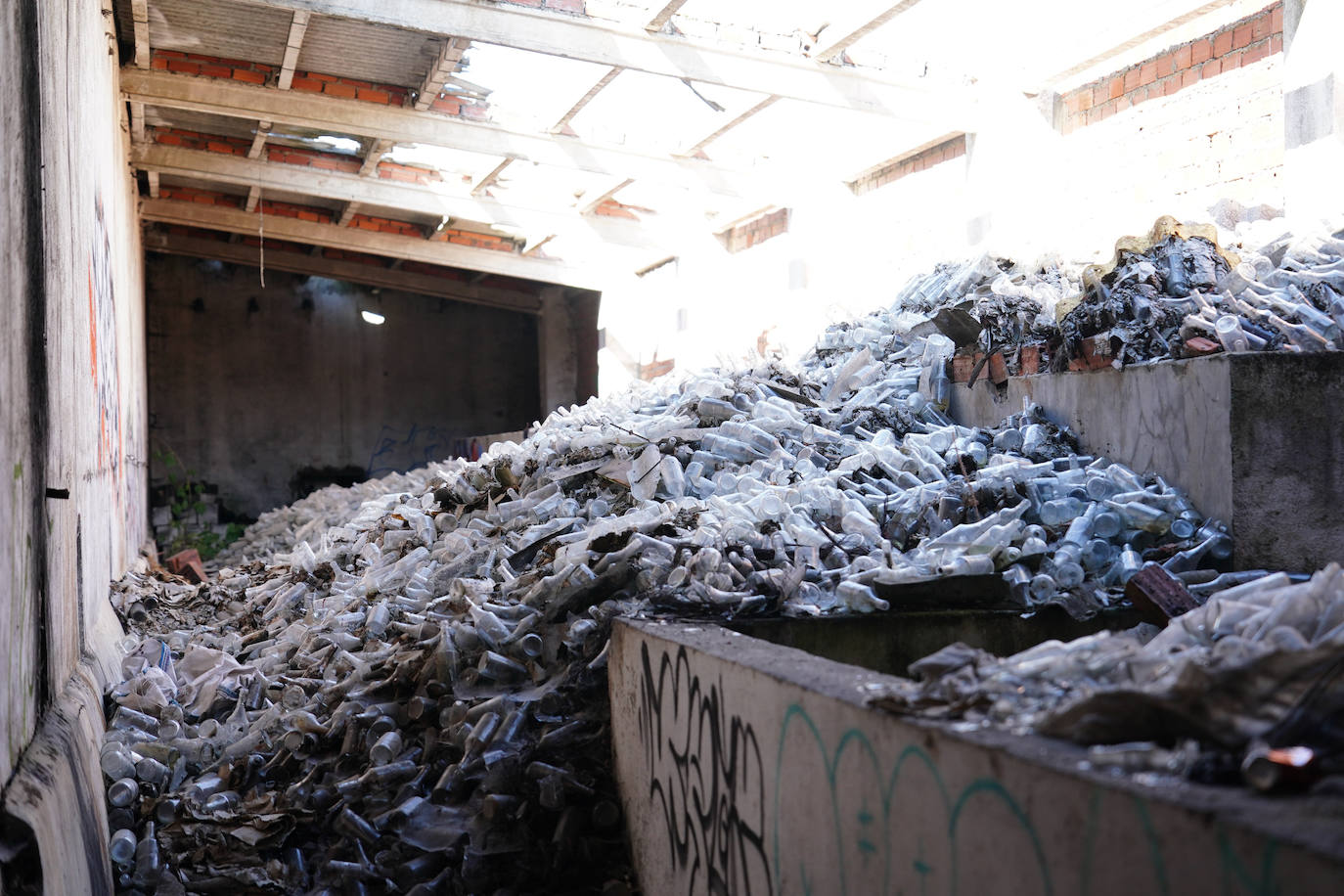 A subasta la &#039;fábrica de los horrores&#039;