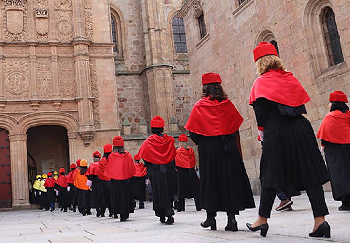 Un acto de honoris causa de la Universidad de Salamanca.