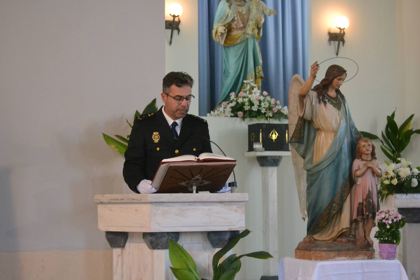 La Policía Nacional de Fuentes de Oñoro celebra a su patrón