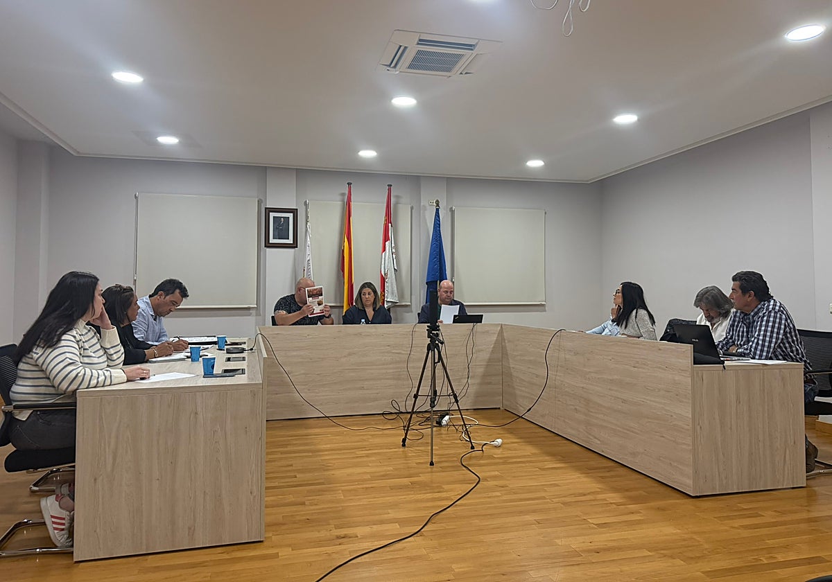 Última sesión plenaria en Carrascal de Barregas.