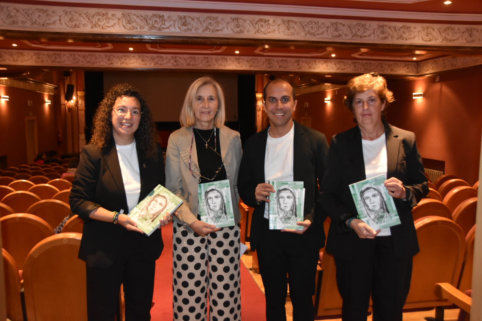 Alba de Tormes disfruta de la antesala de sus fiestas en honor a Santa Teresa