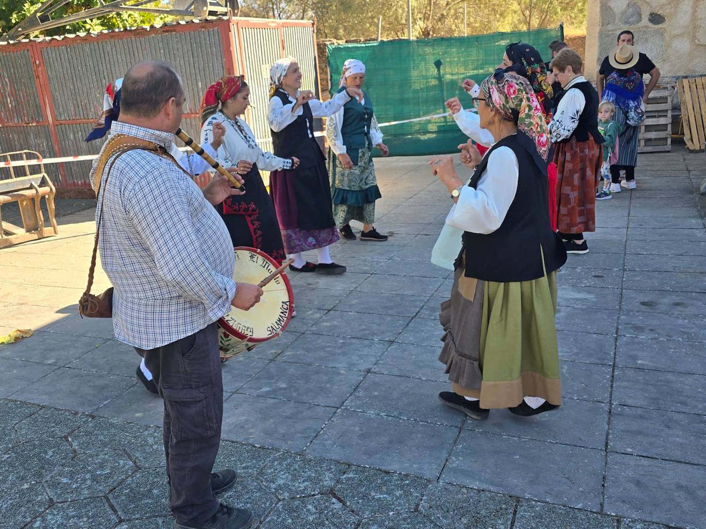 Saelices el Chico se entrega a la Fiesta de la Vendimia
