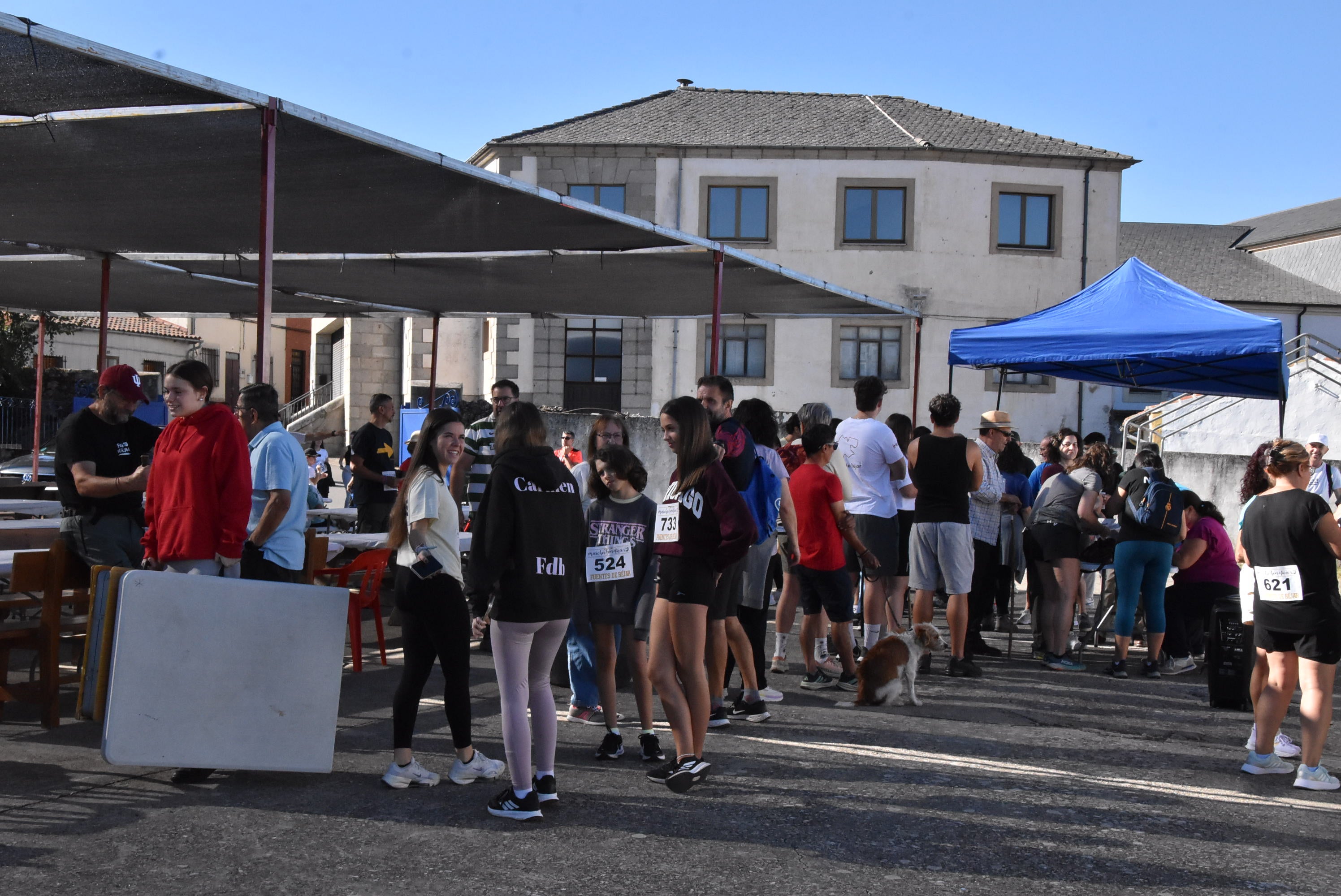 Fuentes de Béjar camina por la esclerosis múltiple
