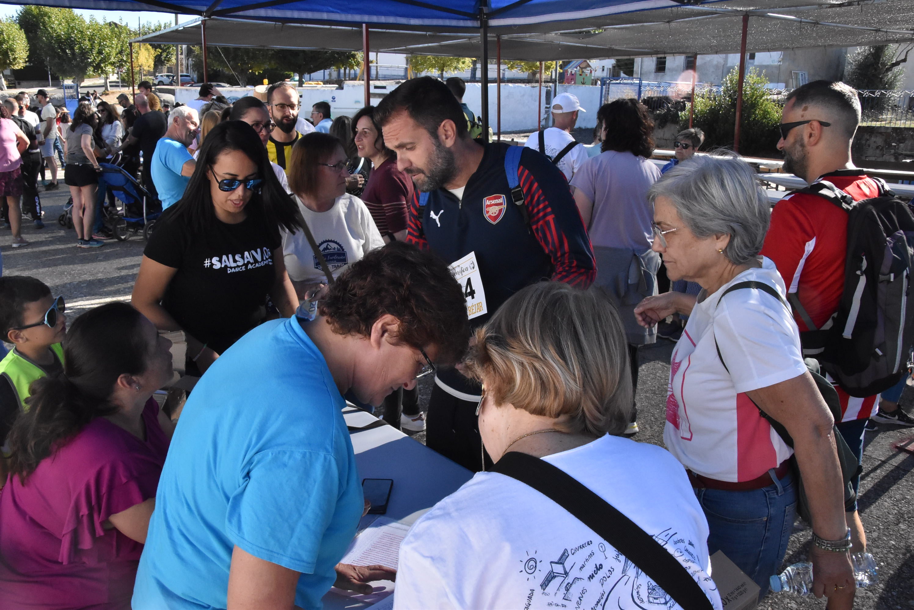 Fuentes de Béjar camina por la esclerosis múltiple
