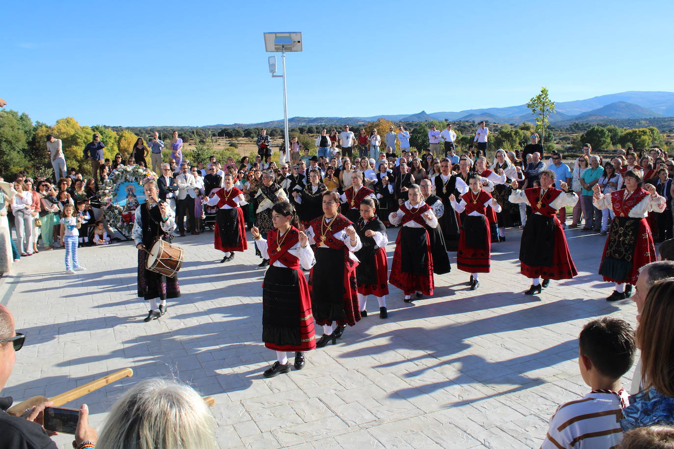 Intensa jornada festiva en Santibáñez de Béjar