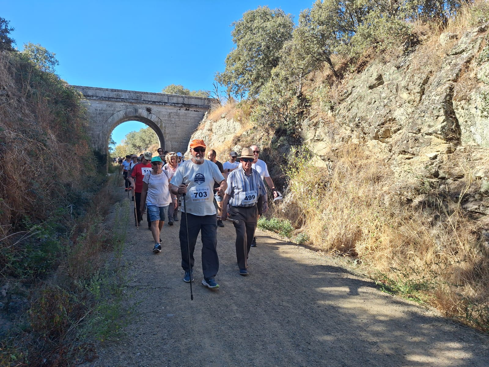 Fuentes de Béjar camina por la esclerosis múltiple