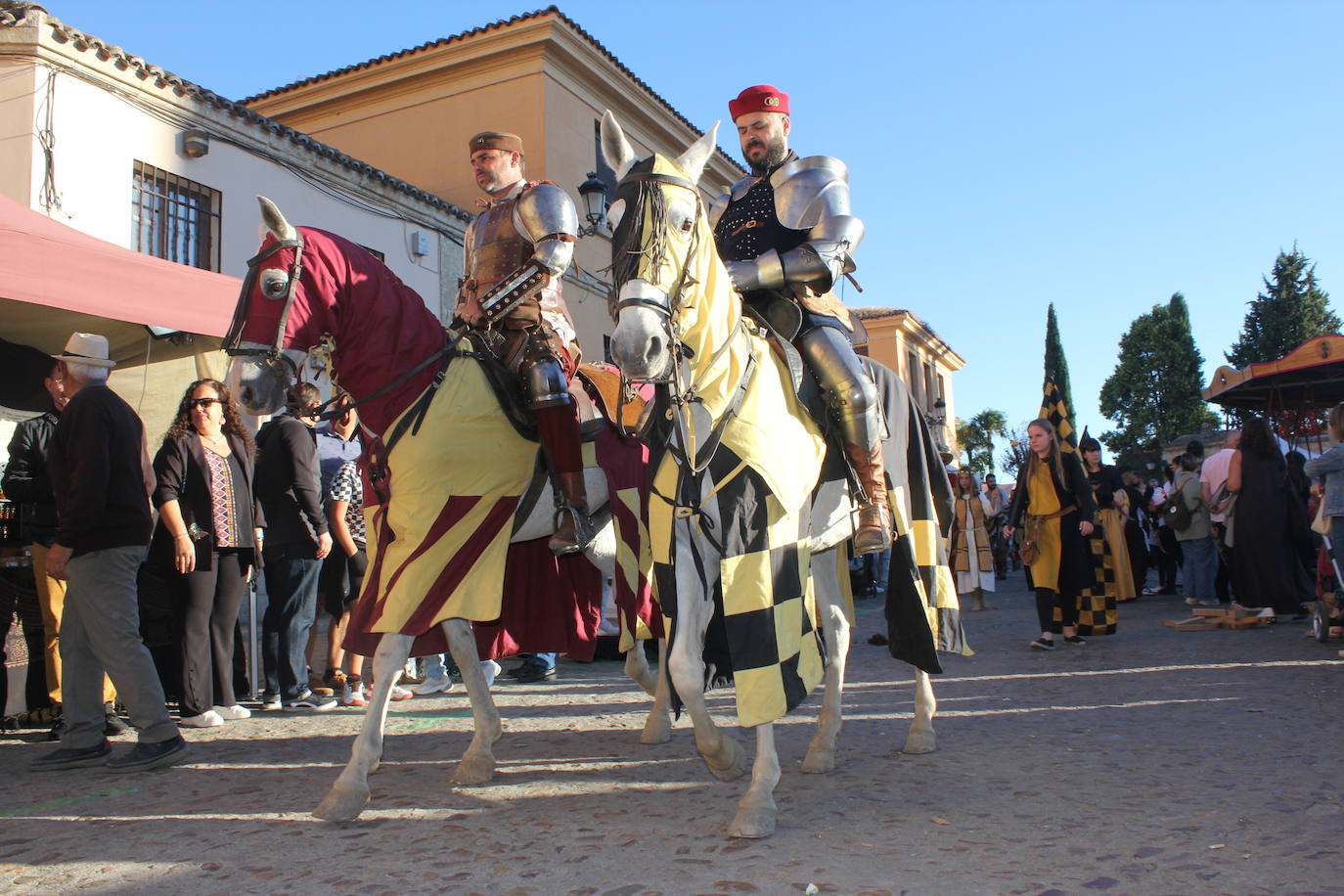 Ciudad Rodrigo despide la VIII Feria Medieval con el poderío de los caballeros