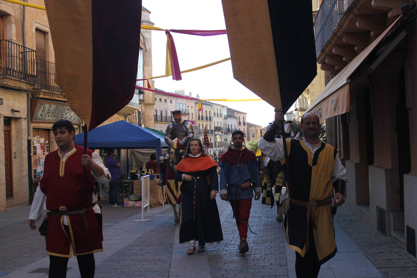 Ciudad Rodrigo despide la VIII Feria Medieval con el poderío de los caballeros