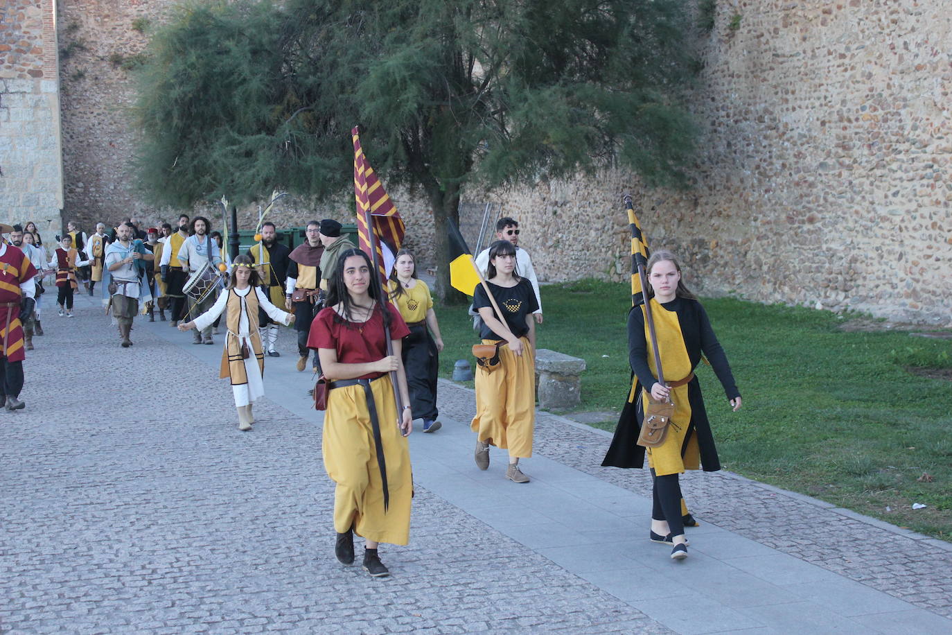 Ciudad Rodrigo despide la VIII Feria Medieval con el poderío de los caballeros