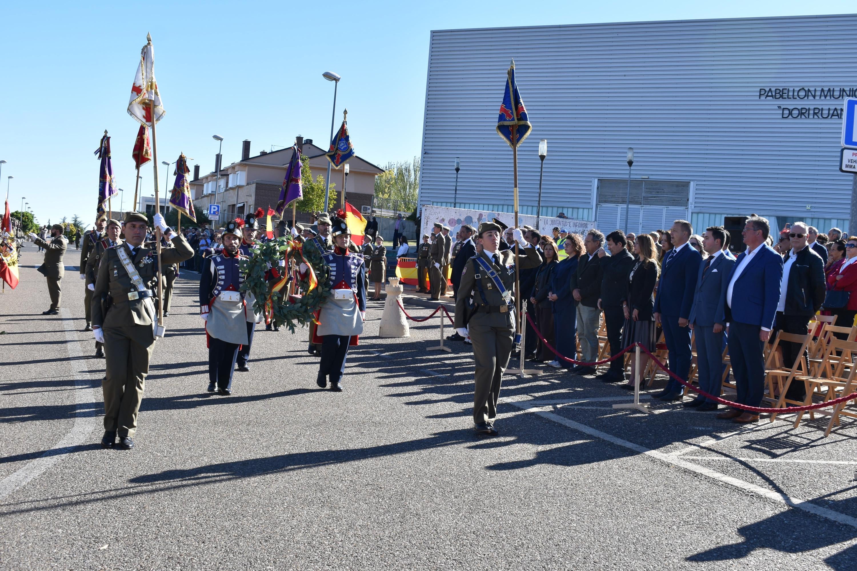 Villamayor celebra su primera Jura de Bandera civil con la participación de 104 ciudadanos