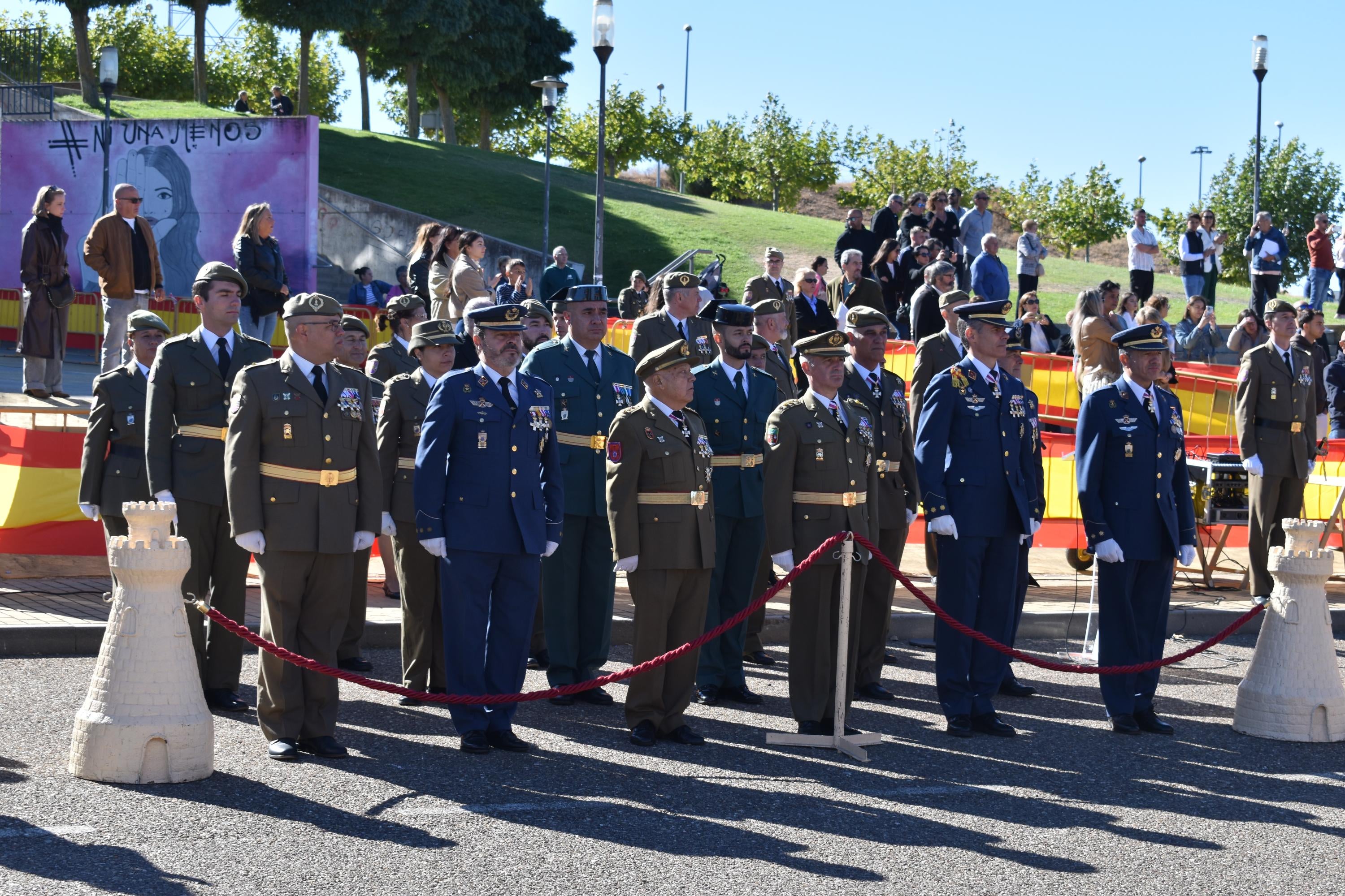 Villamayor celebra su primera Jura de Bandera civil con la participación de 104 ciudadanos