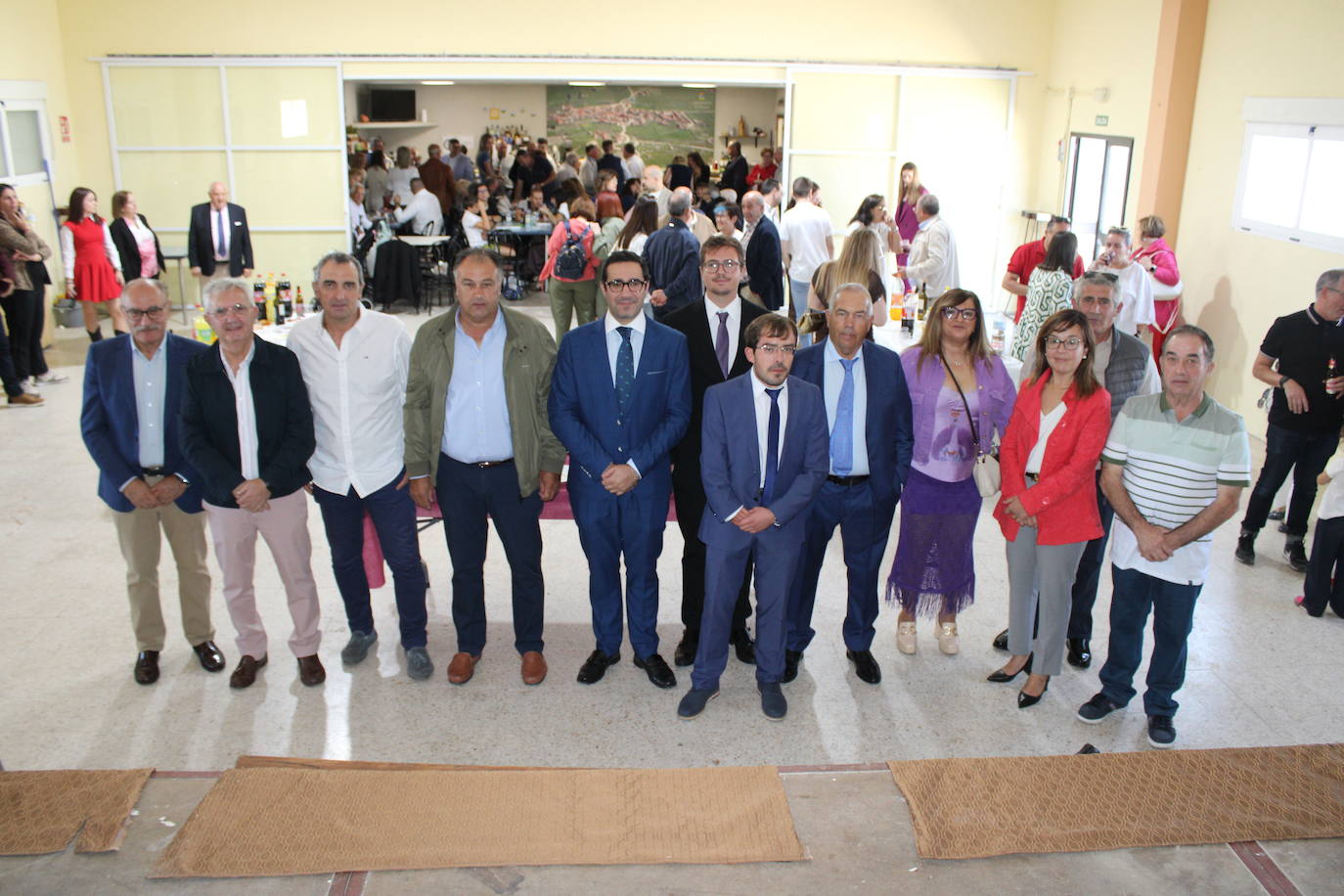 Pizarral honra a la Virgen del Rosario