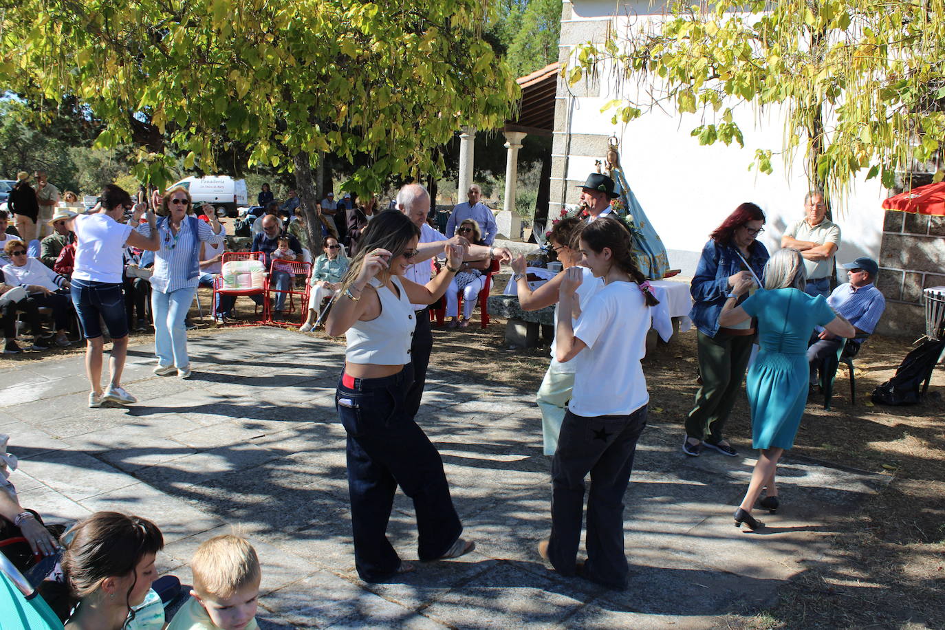 Ofrendas de devoción a la Virgen de la Yedra
