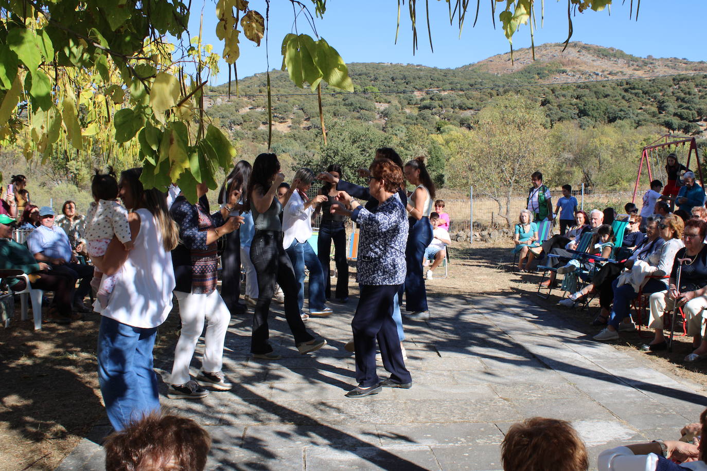 Ofrendas de devoción a la Virgen de la Yedra