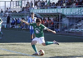Cristóbal Gil durante el partido.