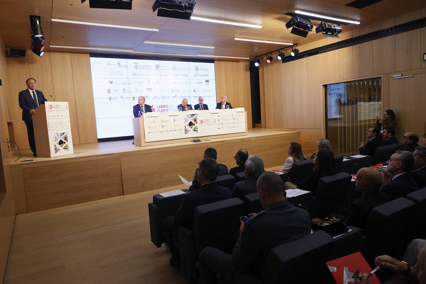 Todas las imágenes del VI Congreso del Libro Blanco