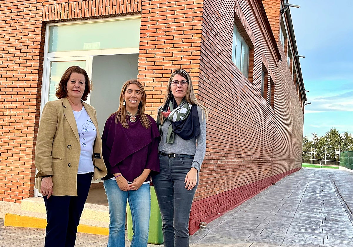 María Luisa González, Eva López y Nuria Vidales.