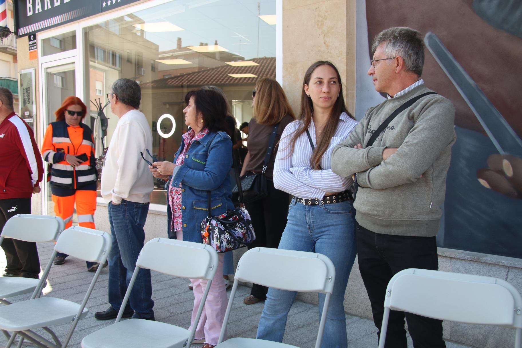 Villares homenajea a la Benemérita