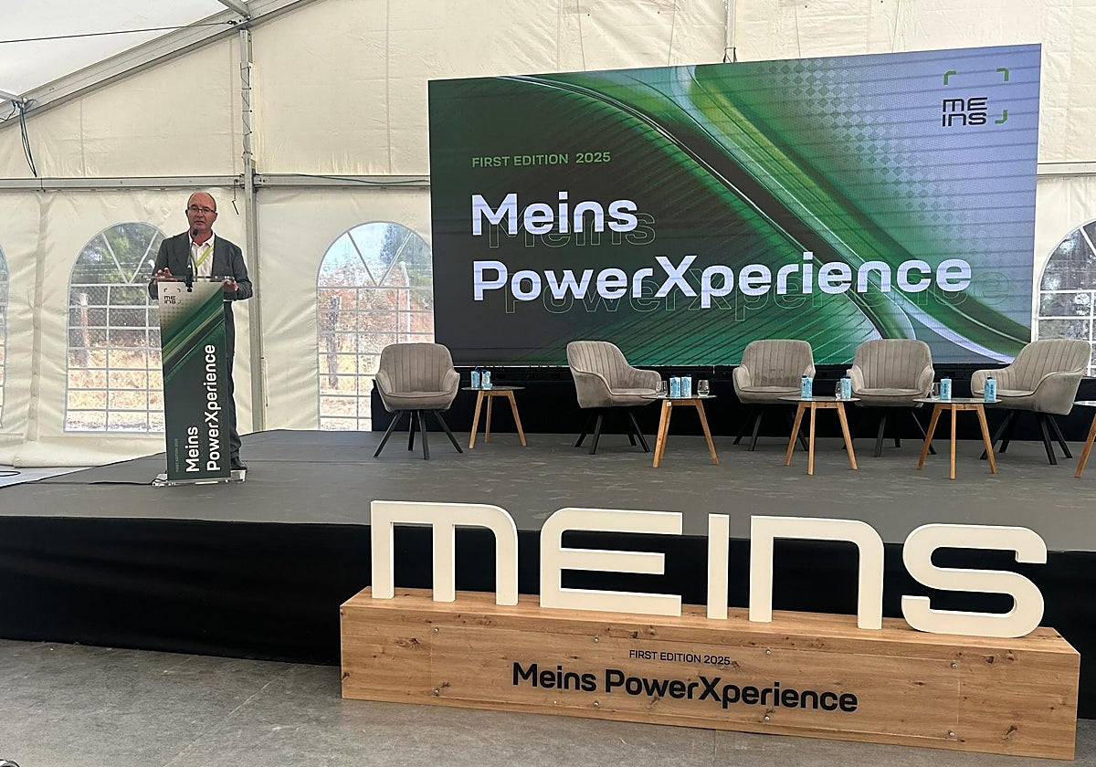 Julián Herrero, fundador y presidente de Meins, durante su intervención.