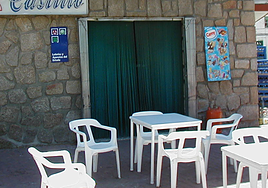 Imagen de la cafetería en Lanzahíta dónde se consignó el boleto.