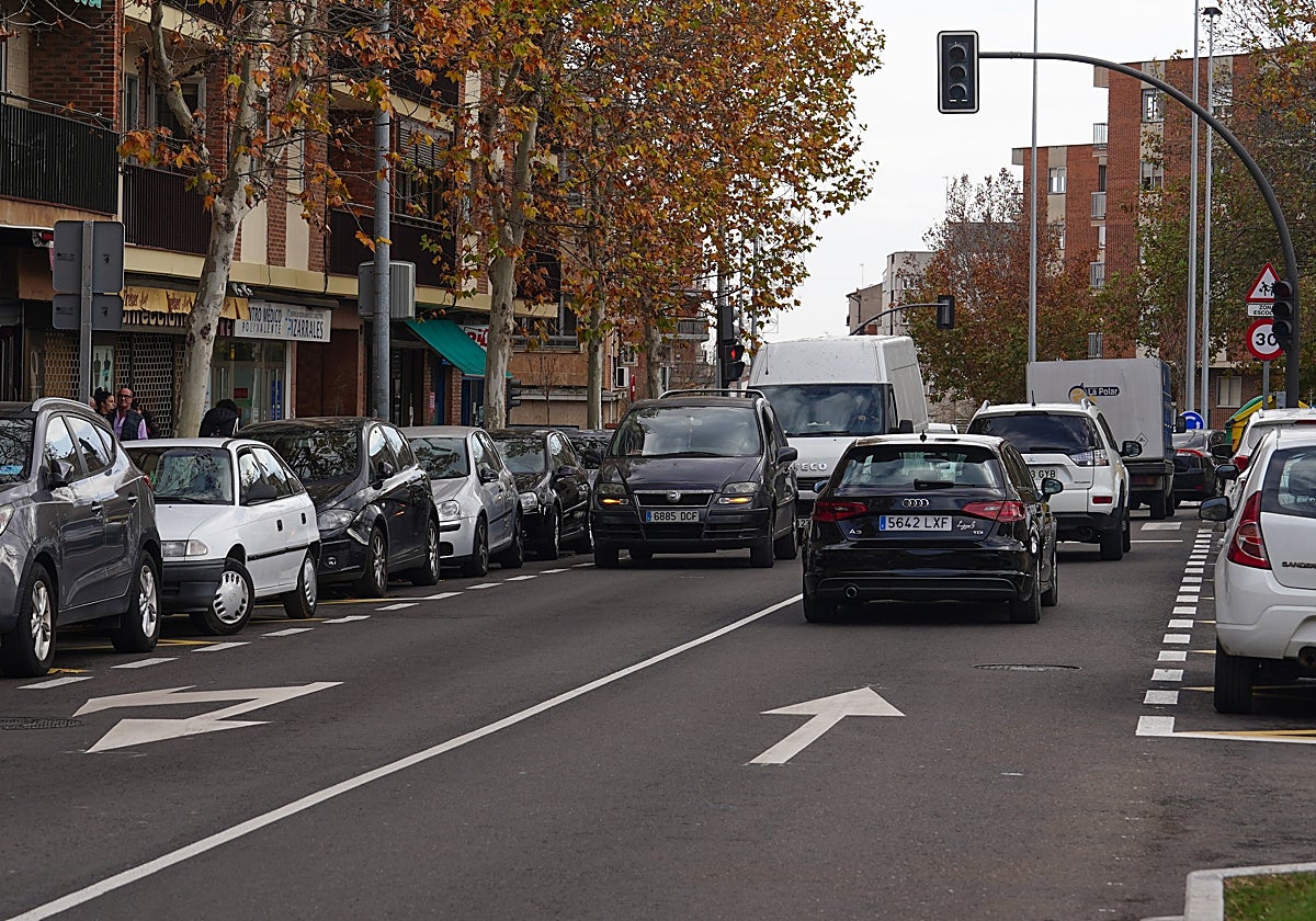 Los hechos tuvieron lugar este jueves en la carretera de Ledesma, en la fotografía.
