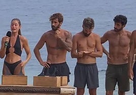 A la izquierda, Miri, junto a sus compañeros, durante una emisión de 'Supervivientes All Stars'.