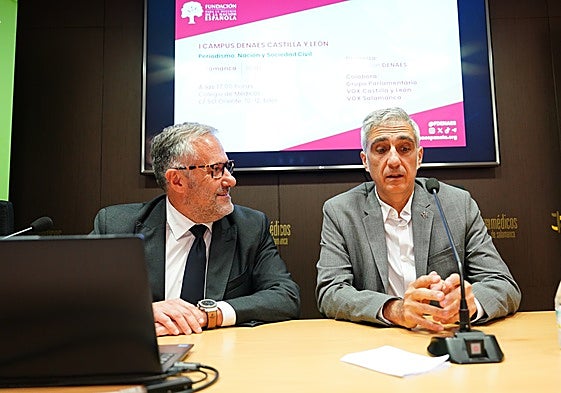 El presidente de las Cortes de Castilla y León, Carlos Pollán y el director de la Fundación DENAES, Iván Vélez