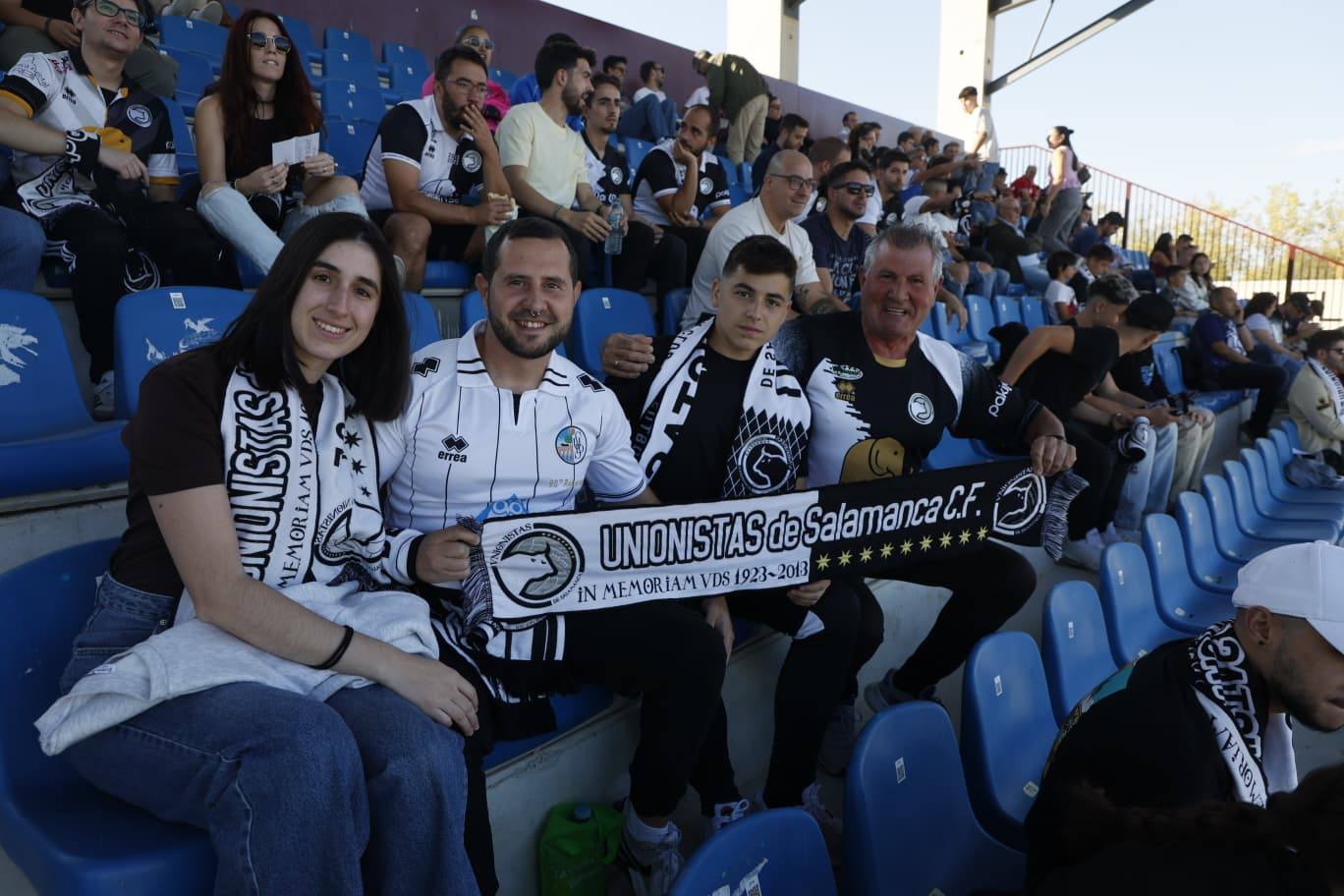 ¡Búscate en la grada del Reina Sofía en el partido entre Unionistas y la AD Mérida!
