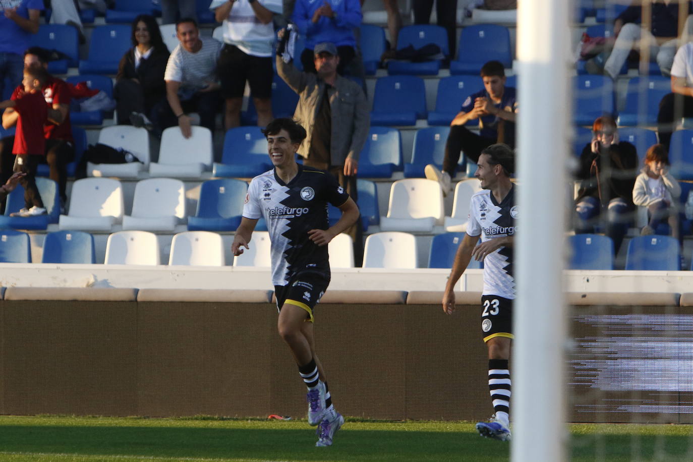 Las mejores imágenes del triunfo de Unionistas ante la AD Mérida