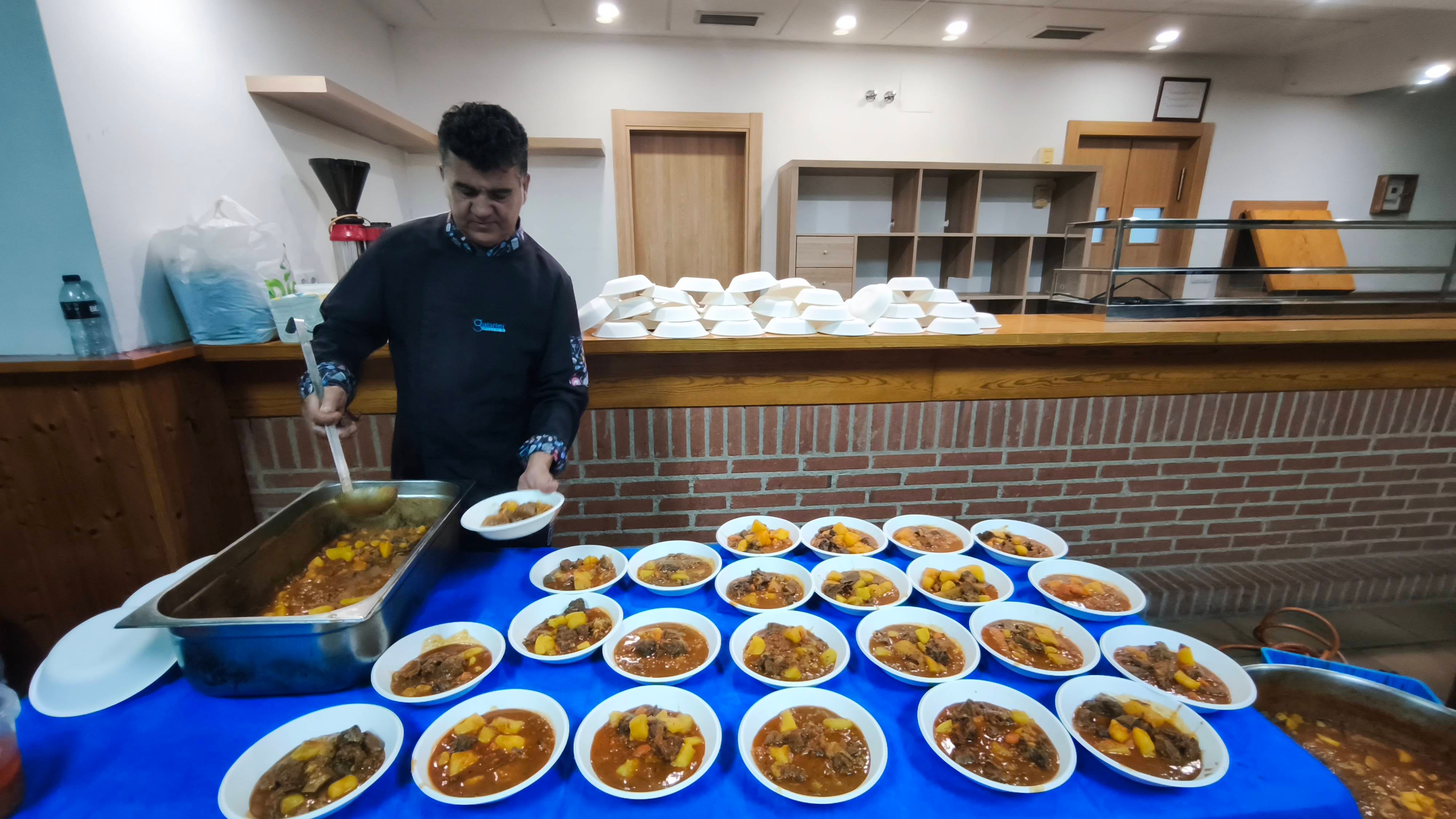 Unidos por su fe en los pueblos