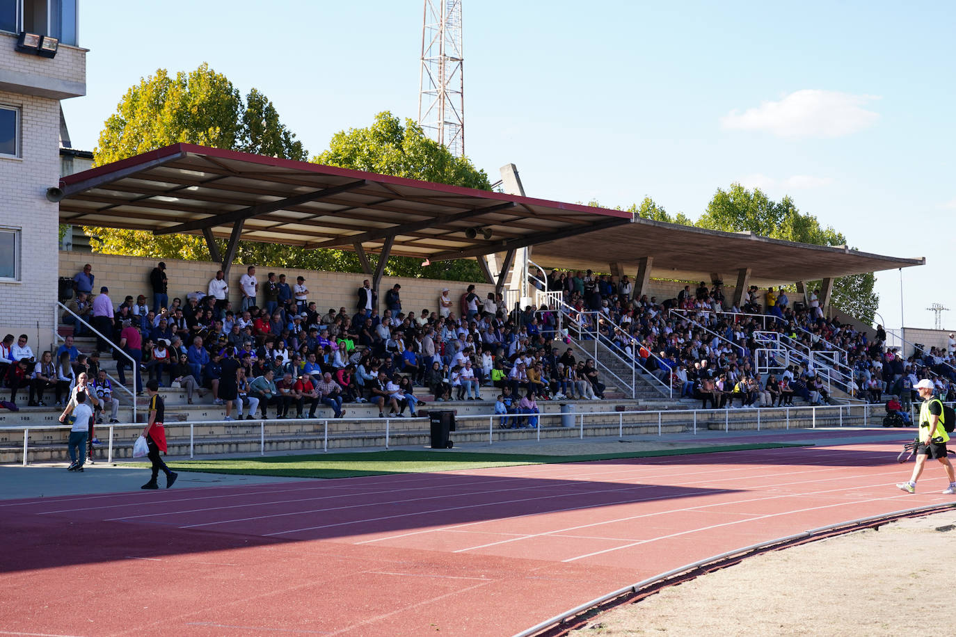 El triunfo del Salamanca UDS en Las Pistas ante la Sarriana en imágenes