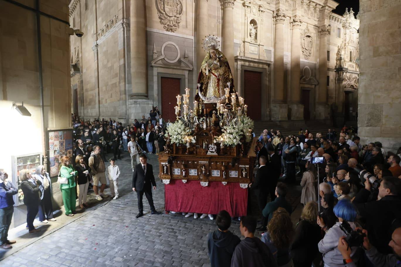 La procesión de la Virgen del Rosario en imágenes