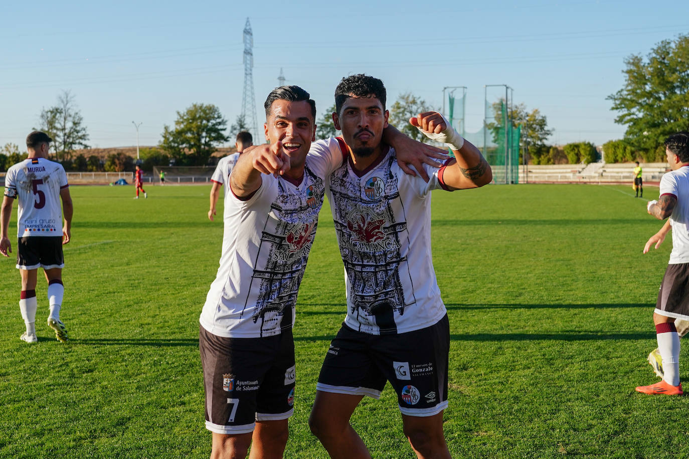 El triunfo del Salamanca UDS en Las Pistas ante la Sarriana en imágenes