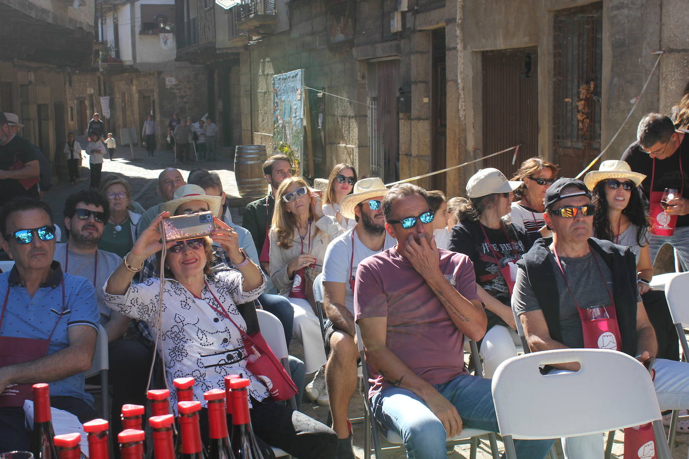 San Martín del Castañar brinda por el vino de la provincia en la XII Fiesta de la Vendimia