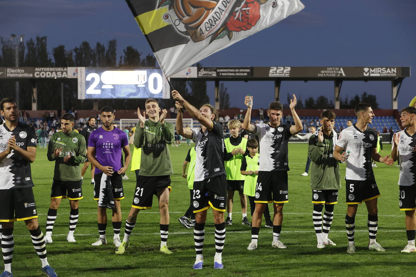 Las mejores imágenes del triunfo de Unionistas ante la AD Mérida