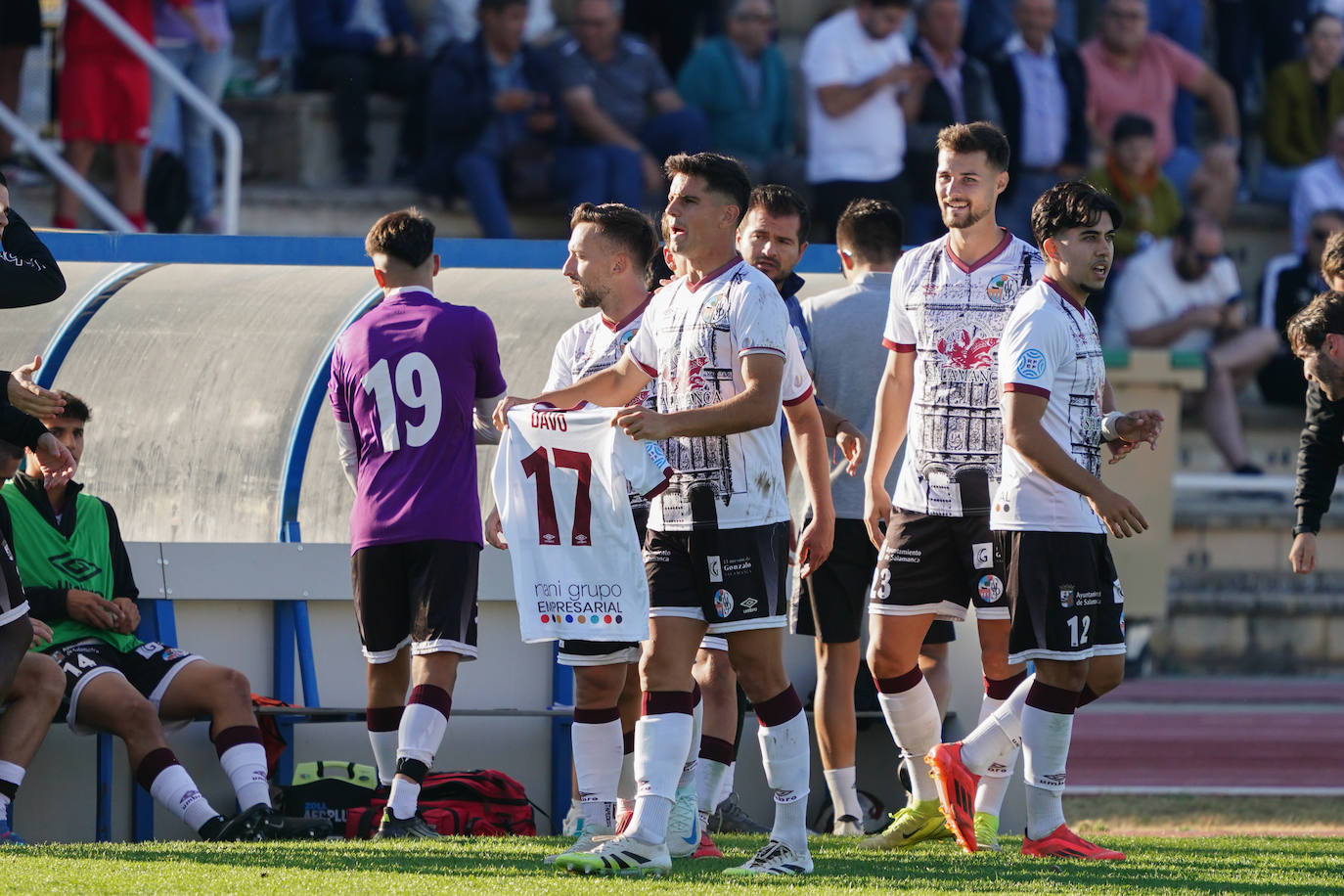 El triunfo del Salamanca UDS en Las Pistas ante la Sarriana en imágenes