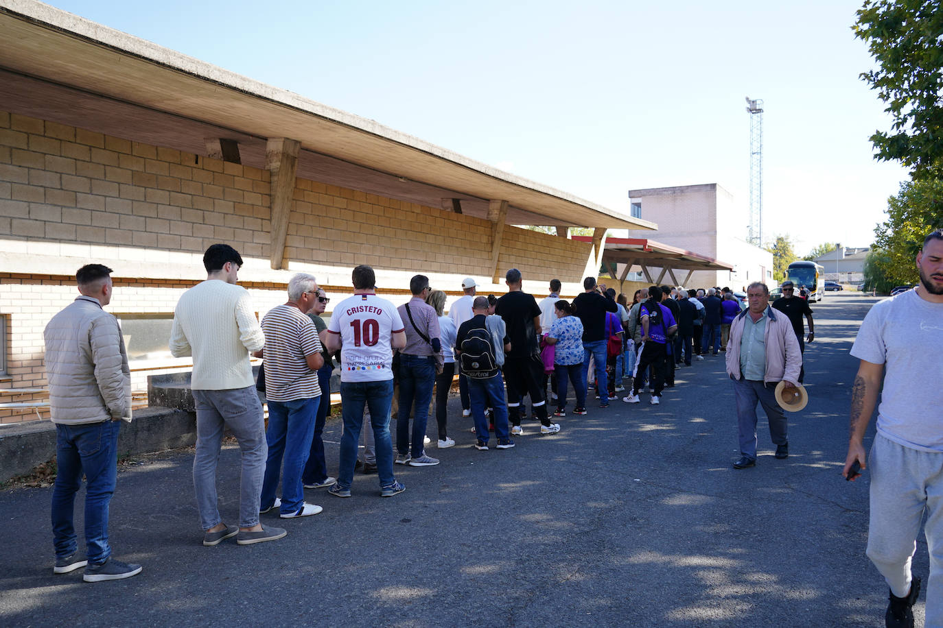 El triunfo del Salamanca UDS en Las Pistas ante la Sarriana en imágenes
