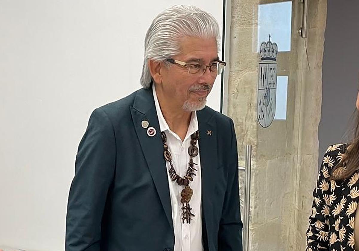 Alfonso Romero, durante su charla en la Torre de los Anaya.