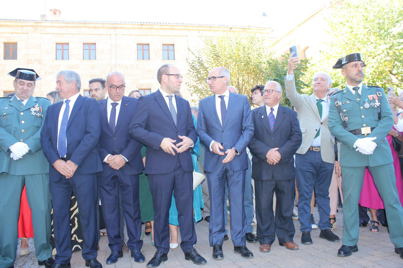 Solemnidad y fidelidad a la bandera, en los actos de la Guardia Civil de Ciudad Rodrigo