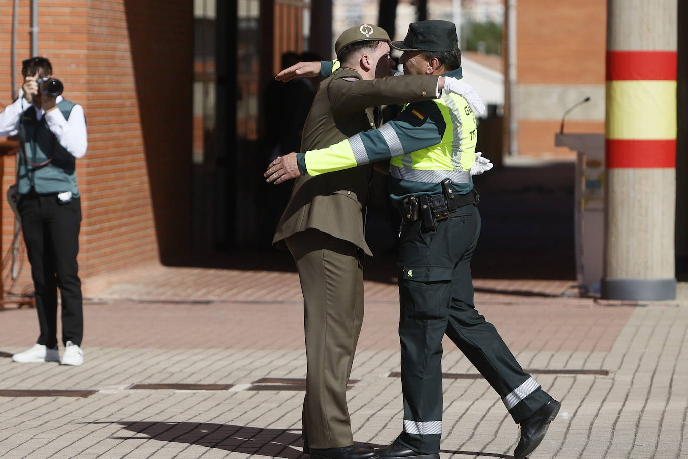 La celebración de la Guardia Civil por el Día del Pilar, en imágenes