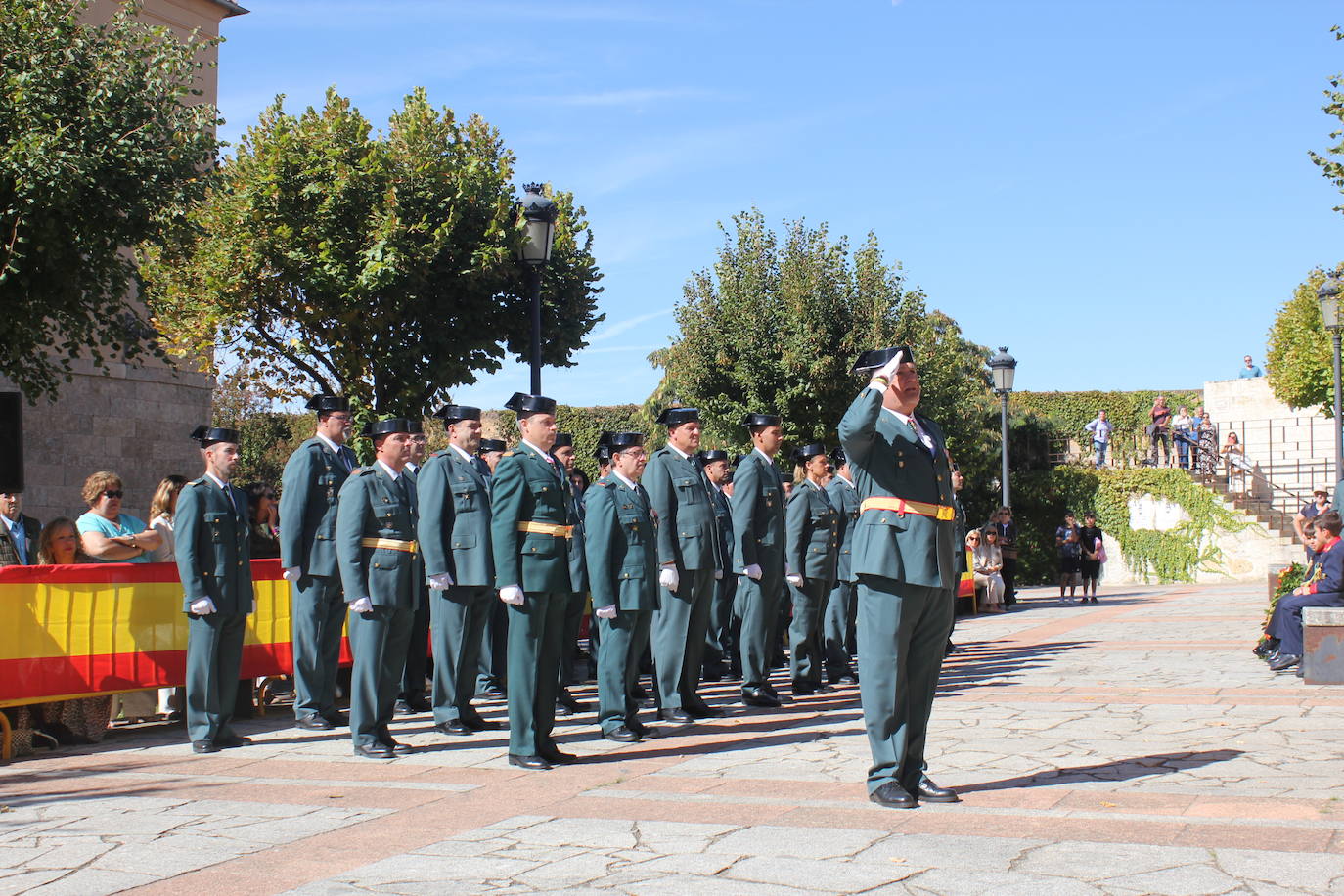 Solemnidad y fidelidad a la bandera, en los actos de la Guardia Civil de Ciudad Rodrigo