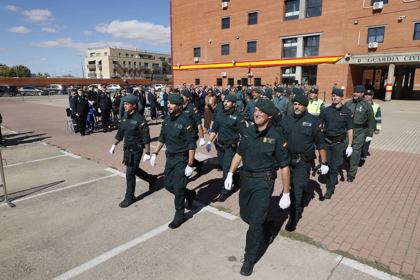 La celebración de la Guardia Civil por el Día del Pilar, en imágenes