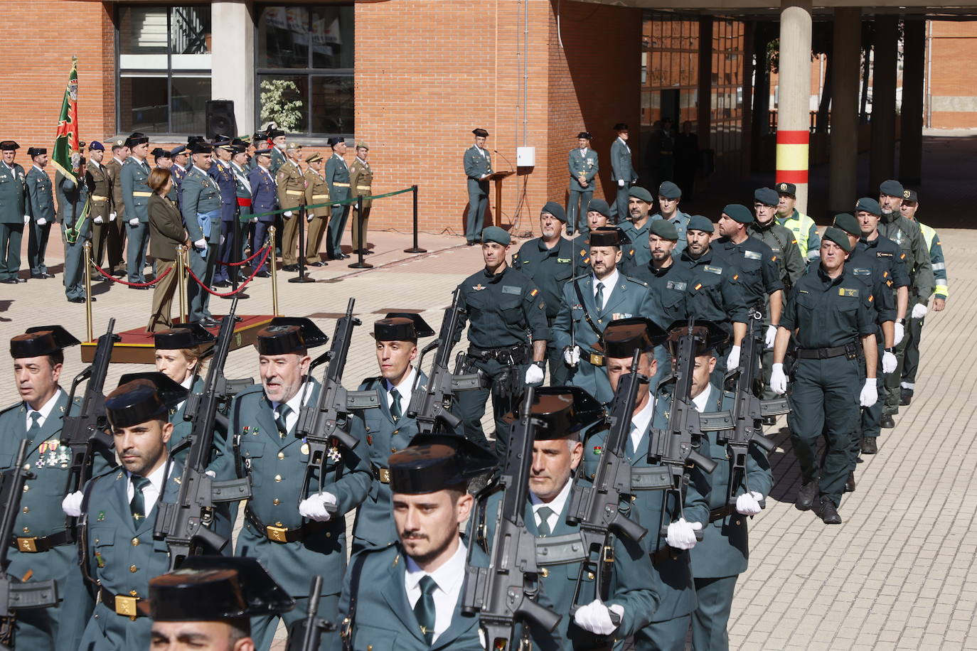 La celebración de la Guardia Civil por el Día del Pilar, en imágenes
