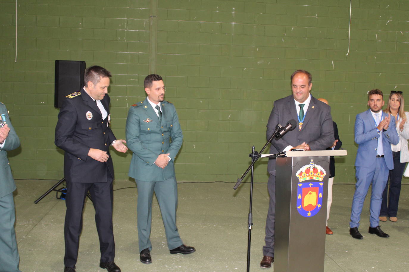 Guijuelo arropa a su Guardia Civil