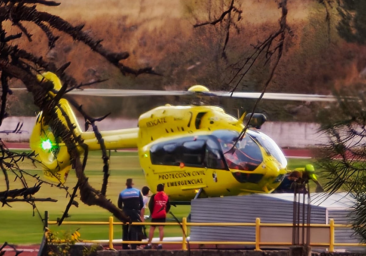 Imagen del helicóptero en el lugar del suceso.