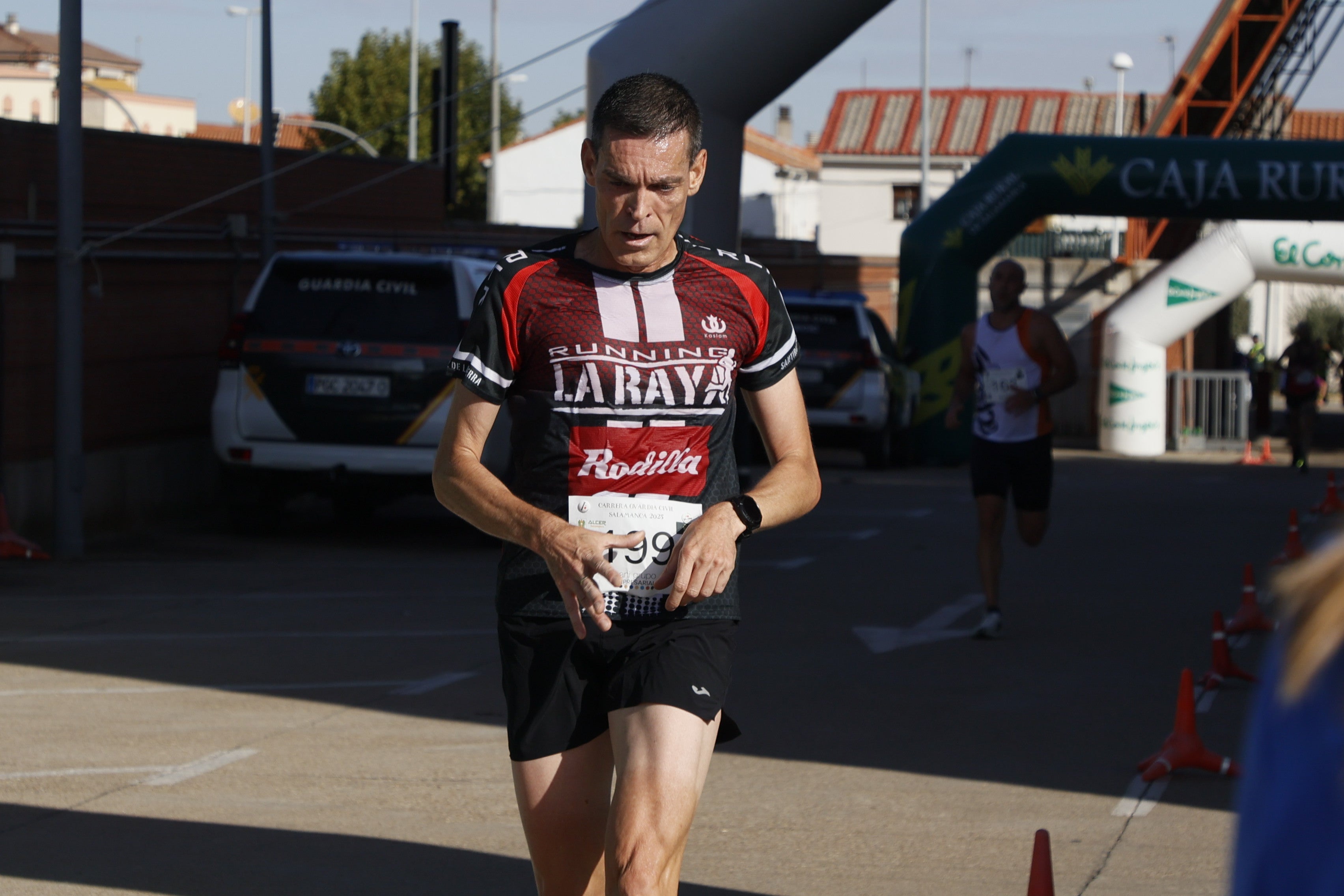 La Guardia Civil impulsa una marea solidaria