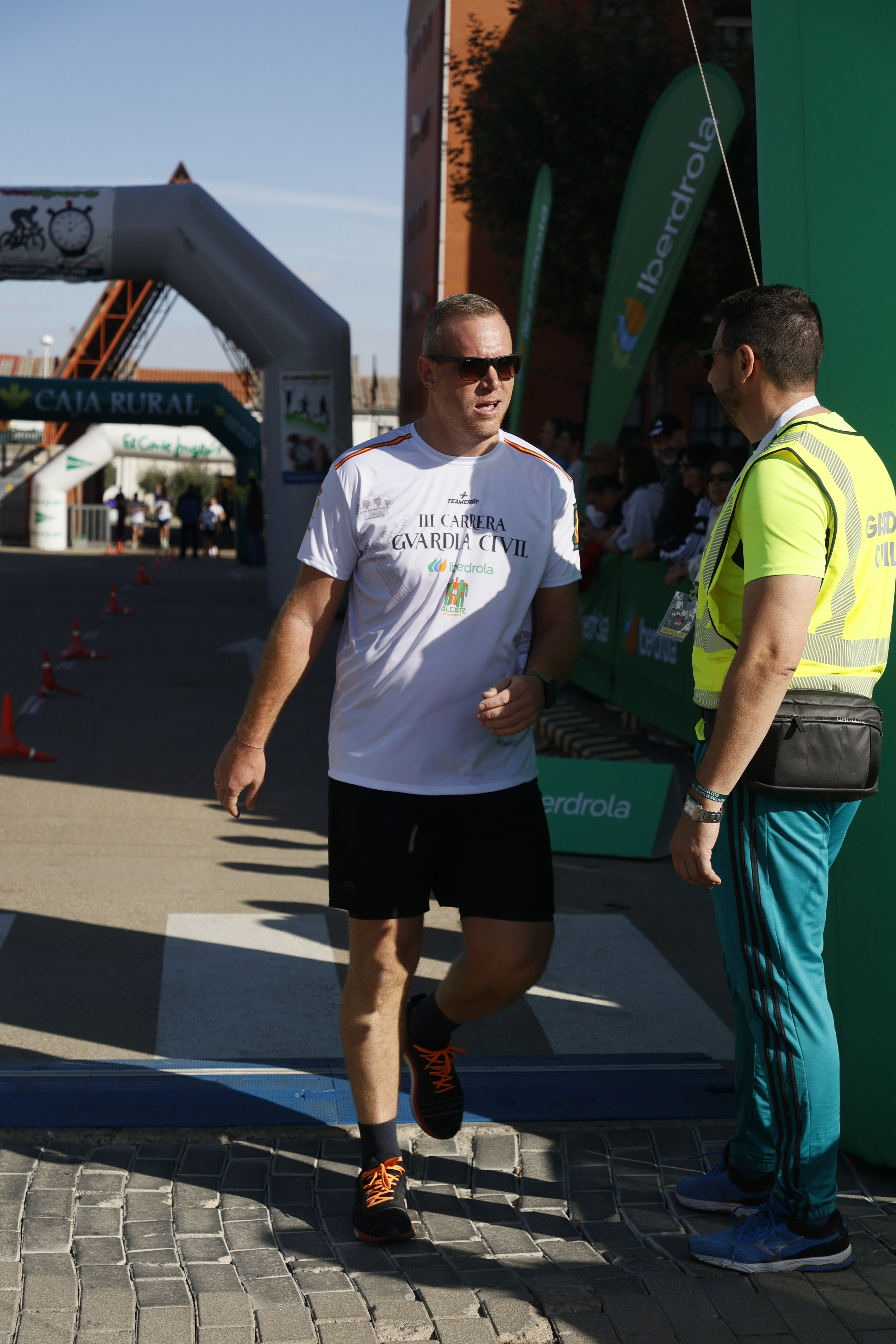 La Guardia Civil impulsa una marea solidaria