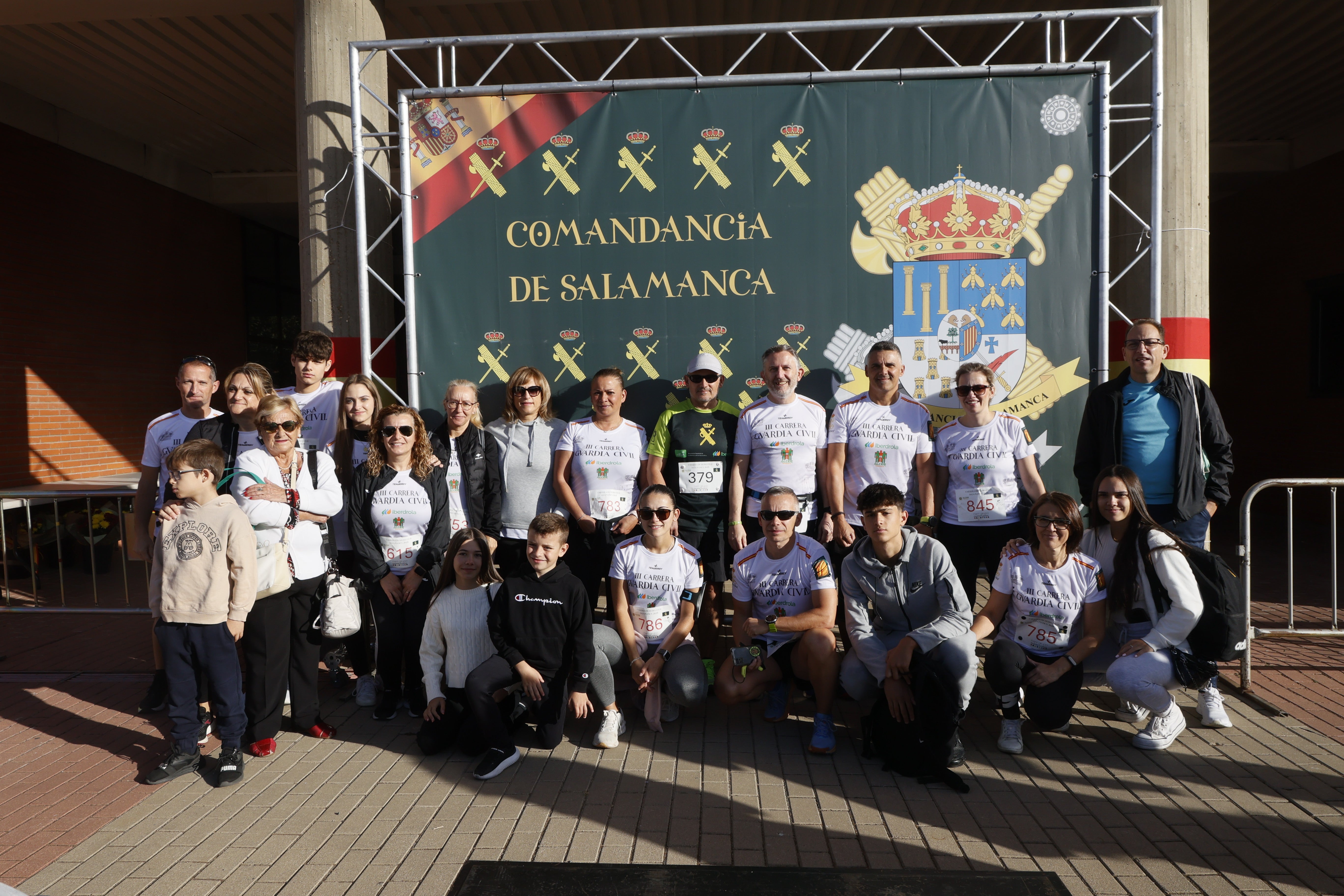 La Guardia Civil impulsa una marea solidaria