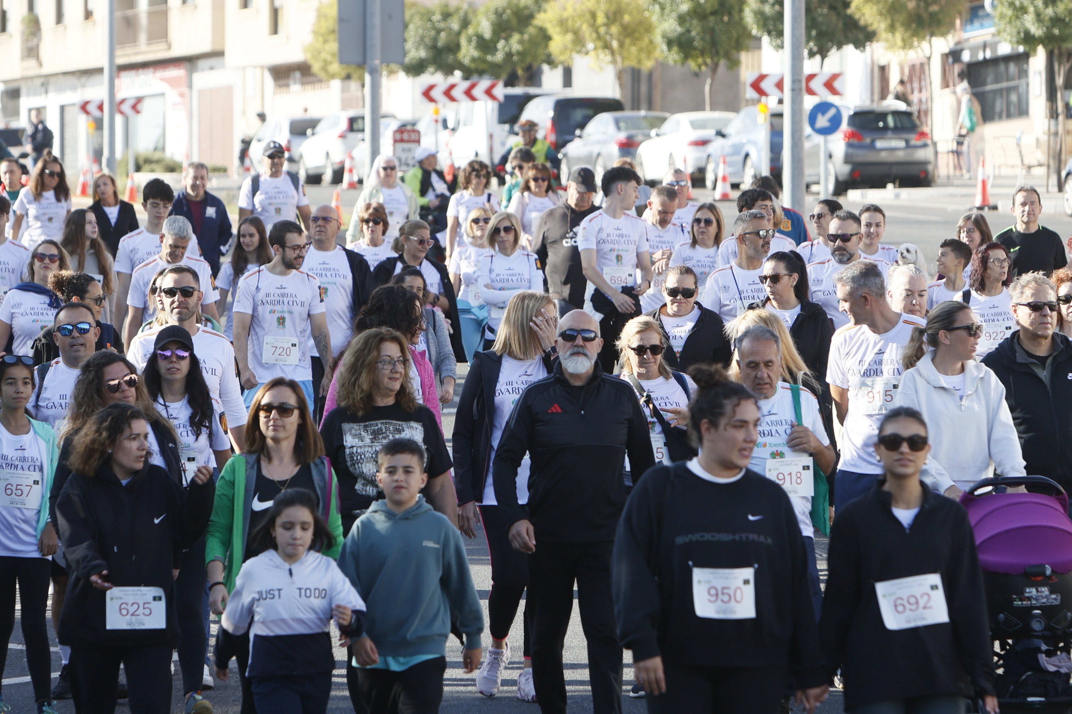 La Guardia Civil impulsa una marea solidaria