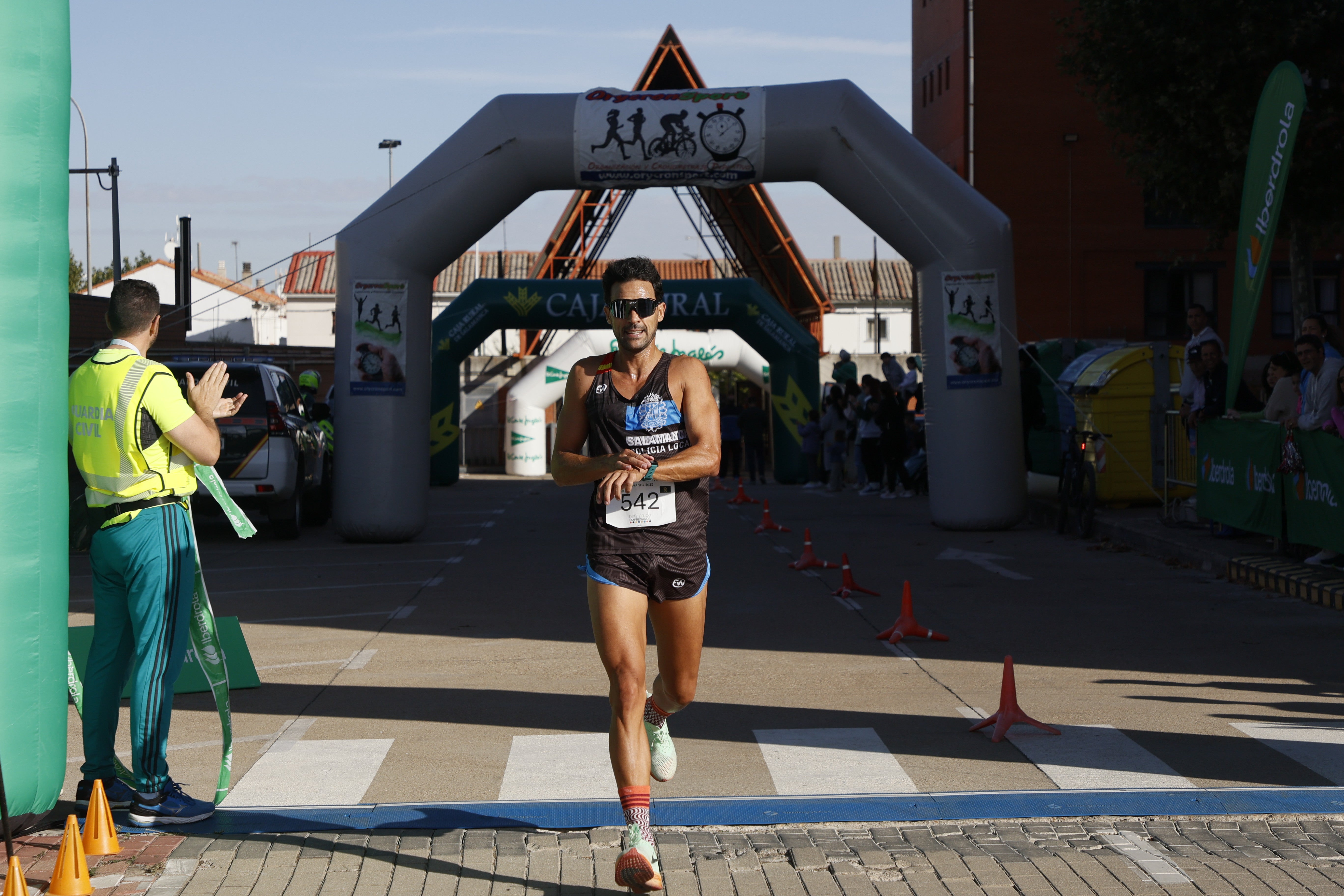 La Guardia Civil impulsa una marea solidaria